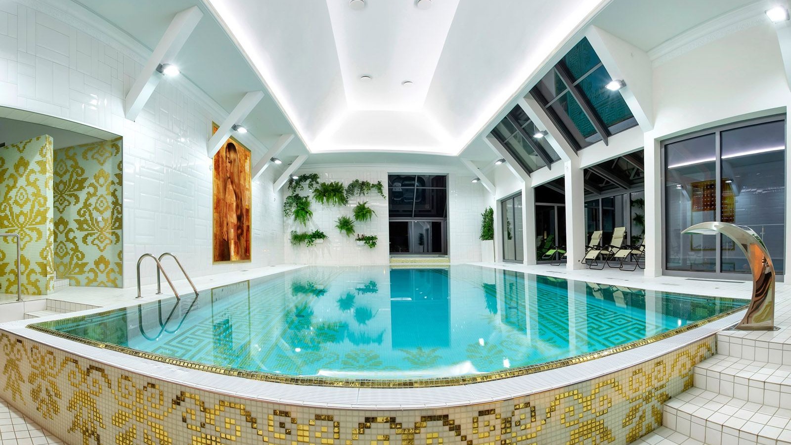 resort SPA hotel in Poland mountains rooms conferences wellness Ustron